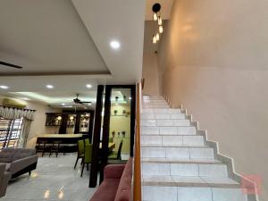 Homely, Seremban 2, Spacious, Cozy, Quiet, WiFi, Guarded