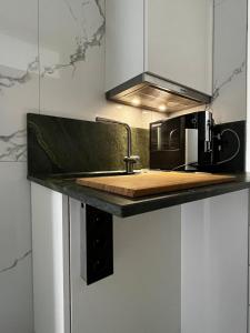 NO-Television One bedroom apartment