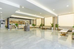 Hotel Elinor By Dazzling Hotels & Resorts