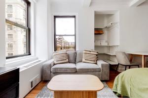 Blueground Upper West Side wd nr Central Park NYC-1860