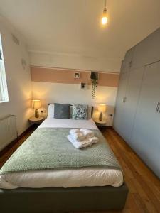Cosy 1 bedroom flat Steps from Turnpike Ln Station London