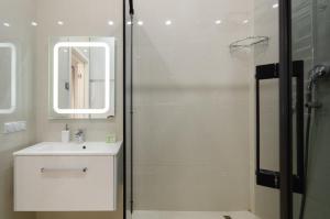 Petrovdom Apartments 10-77 in RC Tetris Hall, Dilova 1-2