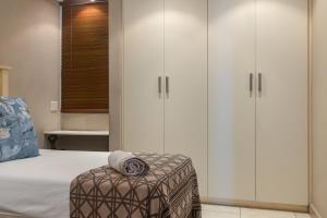 Elegant Family Retreat with Ocean Views