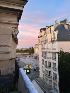 Beautiful Apartment with Seine and Musée dOrsay View
