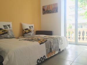 Appartements Le Cedre Bleu : photos des chambres