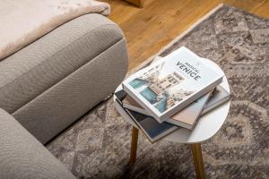 Blue Pearl Apartment