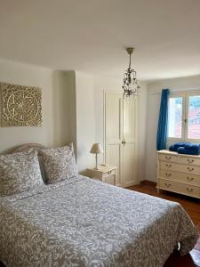 Appartements Coeur de Cassis - 200 m du port et plage - Parking prive : photos des chambres