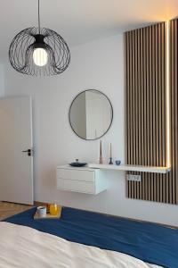 Exigent Chic Apartments