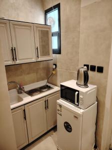 شروق العارض