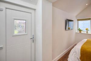 Host & Stay - Garden Studio