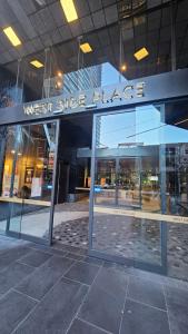 WSP Premium Apartment w Cityview in Melbourne CBD Westside Place w Gym, Pool, Sauna