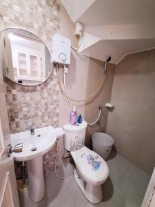 A1 1 Bedroom 2 Queen Size Beds Apartment Transient House near USEP Obrero Abreeza Mall