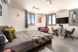 Studio Tramontana by Briskva