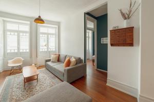 Downtown Retro Bolhao by Vacationy