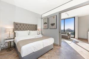 Easy Stay-One Rosebank