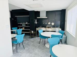 Luxury Hills 1500ｍ2超絶景パティオ サウナ BBQ 駐車場4台 プール ペット 空港そば