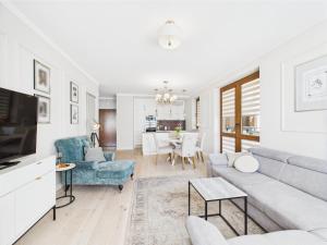 ApartamentySnu, Słoneczny Glam z parkingiem, Centrum