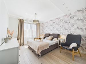 ApartamentySnu, Słoneczny Glam z parkingiem, Centrum