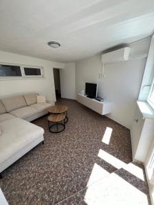 Apartments Adria