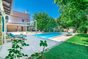Villa Marelica by Villa Plus