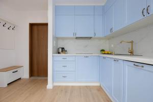 Bright Apartment in Warsaws Ochota District by Noclegi Renters