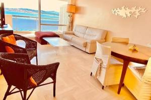 Apartment 2p with balcony facing the sea