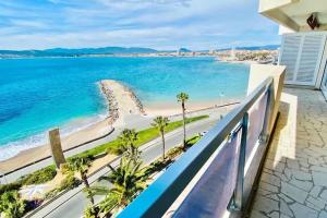 Apartment 2p with balcony facing the sea