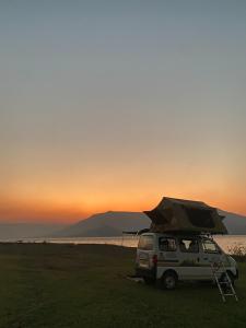 Sunnys Camp-A-Van