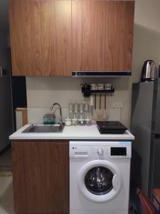 Adam&Eva Condo Staycation