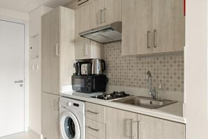 FIRST CLASS Studio Palm Paradise