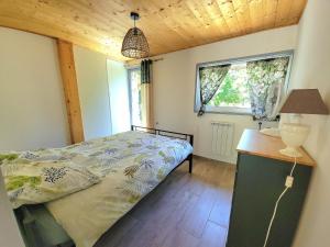 Maisons d'hotes Gite avec piscine et terrain : photos des chambres