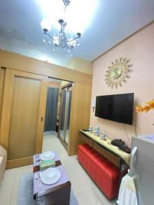 1528-1br-1bed-1sofa bed 1pull out pool view with balcony