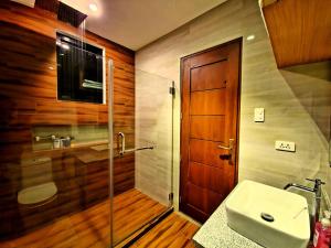 Staycation At Sandari Batulao Overlooking Spot