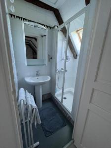 Maisons de vacances Gite Chez Manon et Pierre Salers : photos des chambres
