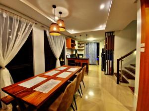 Staycation At Sandari Batulao Overlooking Spot