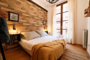 Suite Somontano 1 Dormitorio 4 Pax Balcón