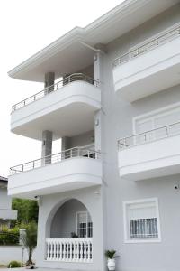 Lalzit Hills Apartments