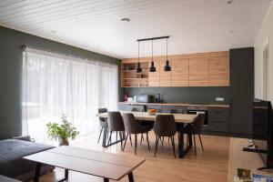 Jõeranna Pond House