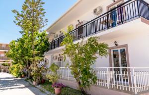 Anthi Studios & Apartments