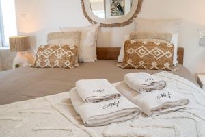 Appartements Loft & Spa Scandinave Romantique, King Size, TV 65 : photos des chambres