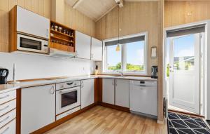 Holiday Home Pøt Strandby V Juelsminde Ix