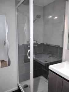 Appartements Appartement 4 chambres et 4 salles de bains : photos des chambres