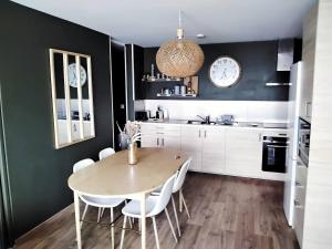 Appartement 4 chambres et 4 salles de bains