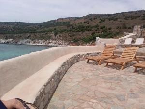 Paradise Can Wait Sophia Suites