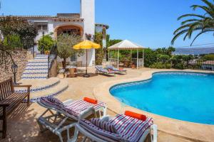 Villa Murales by Villa Plus