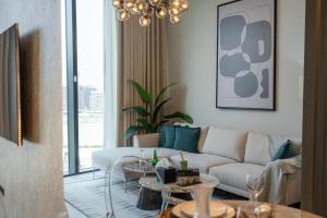 Calming 1BR Sobha Hartland 10 mins to Dubai Mall by Vibel