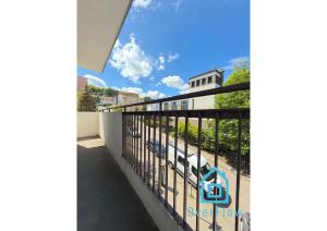 Green Room 2 minutes to City Center Gdynia & Seaside