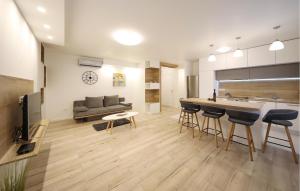 2 Bedroom Lovely Apartment In Zadar