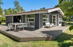 3 Bedroom Awesome Home In Væggerløse