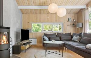 3 Bedroom Awesome Home In Væggerløse